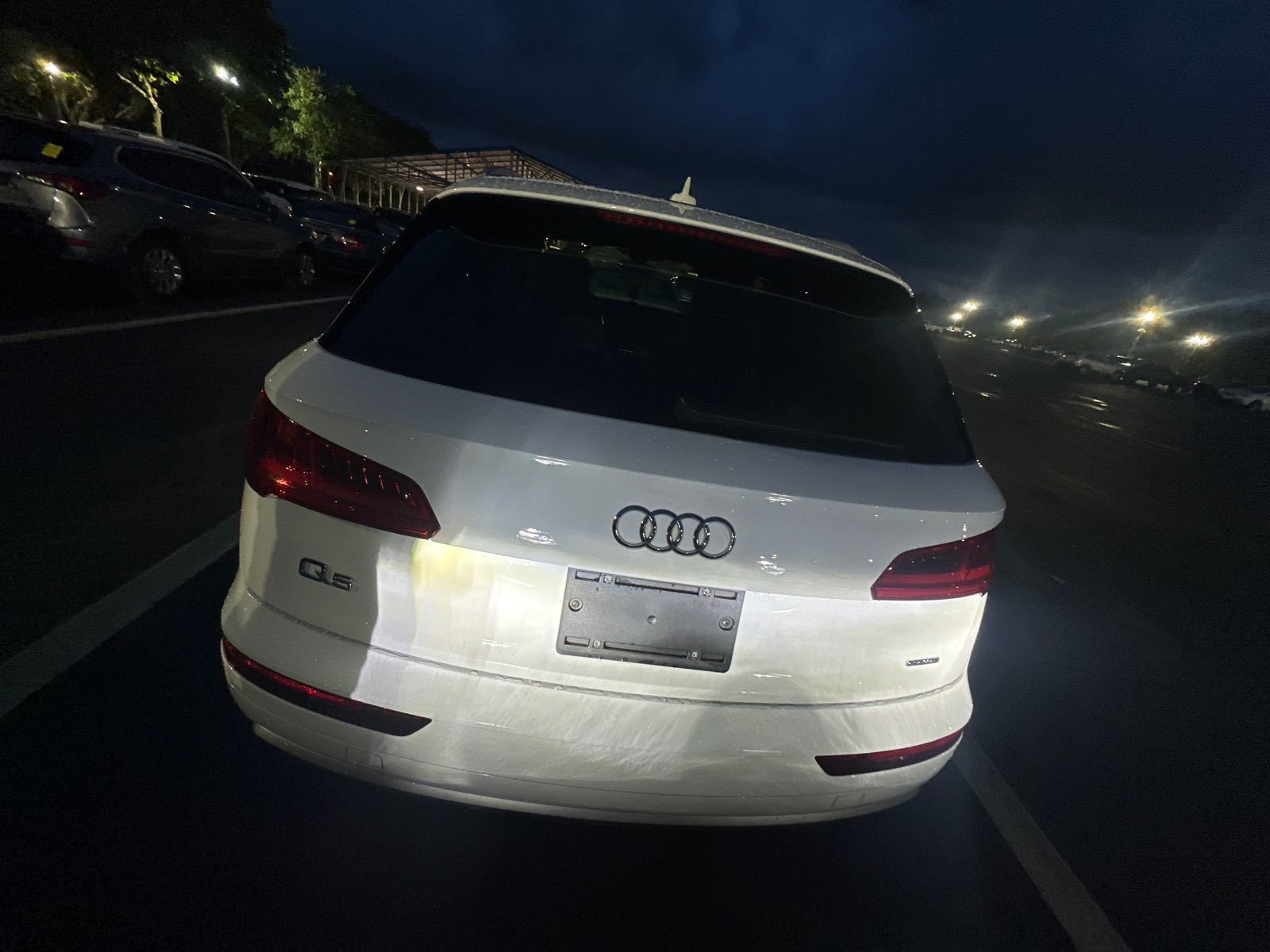 2019 Audi Q5  Premium AWD