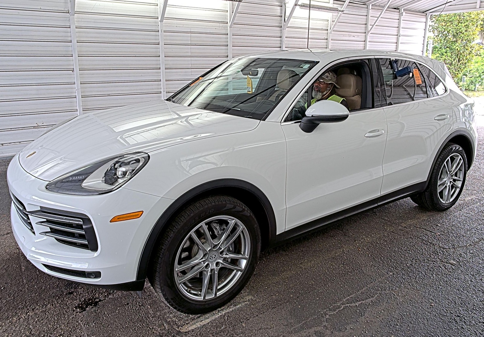 2019 Porsche cayenne   AWD