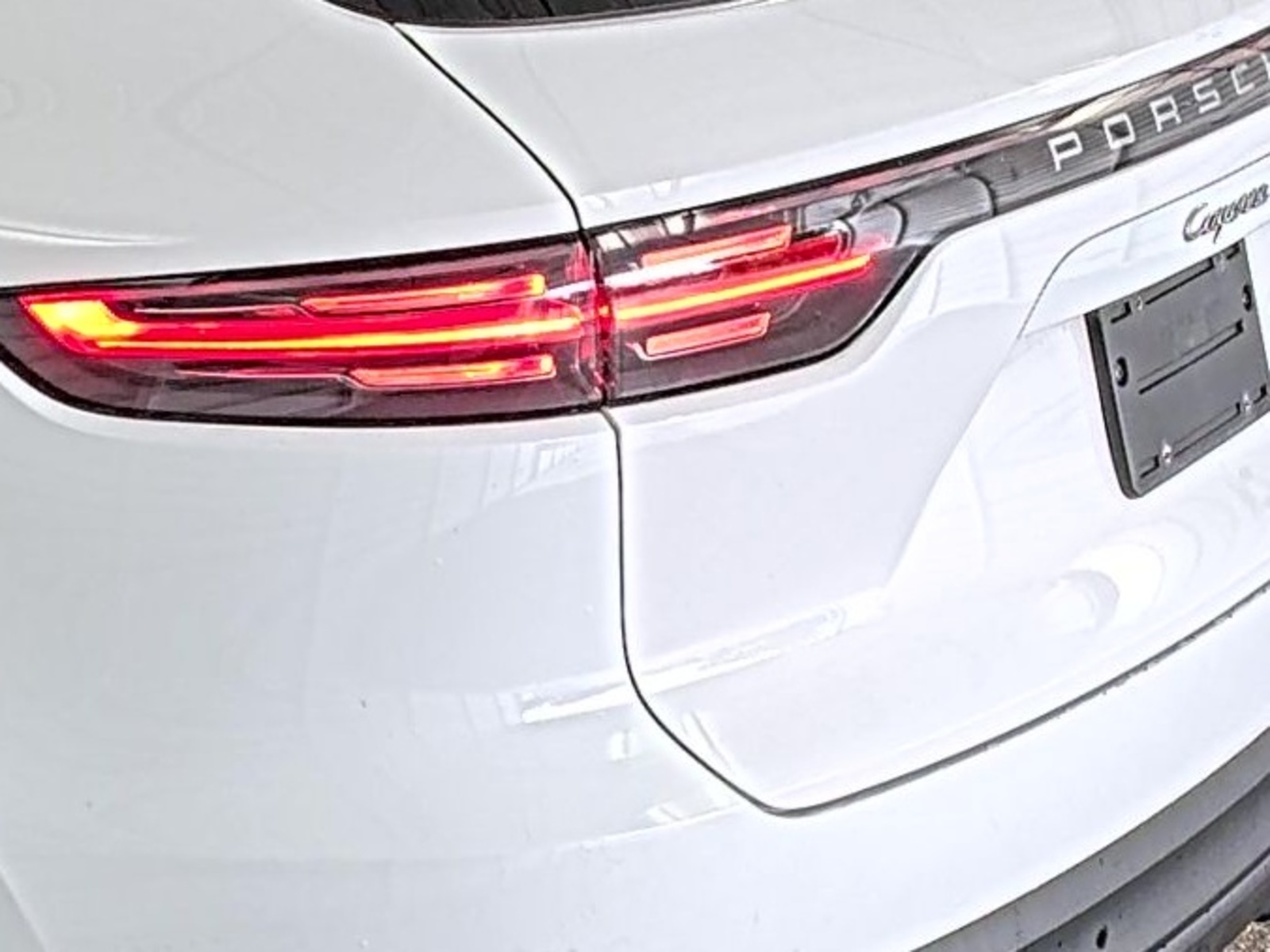 2019 Porsche cayenne   AWD