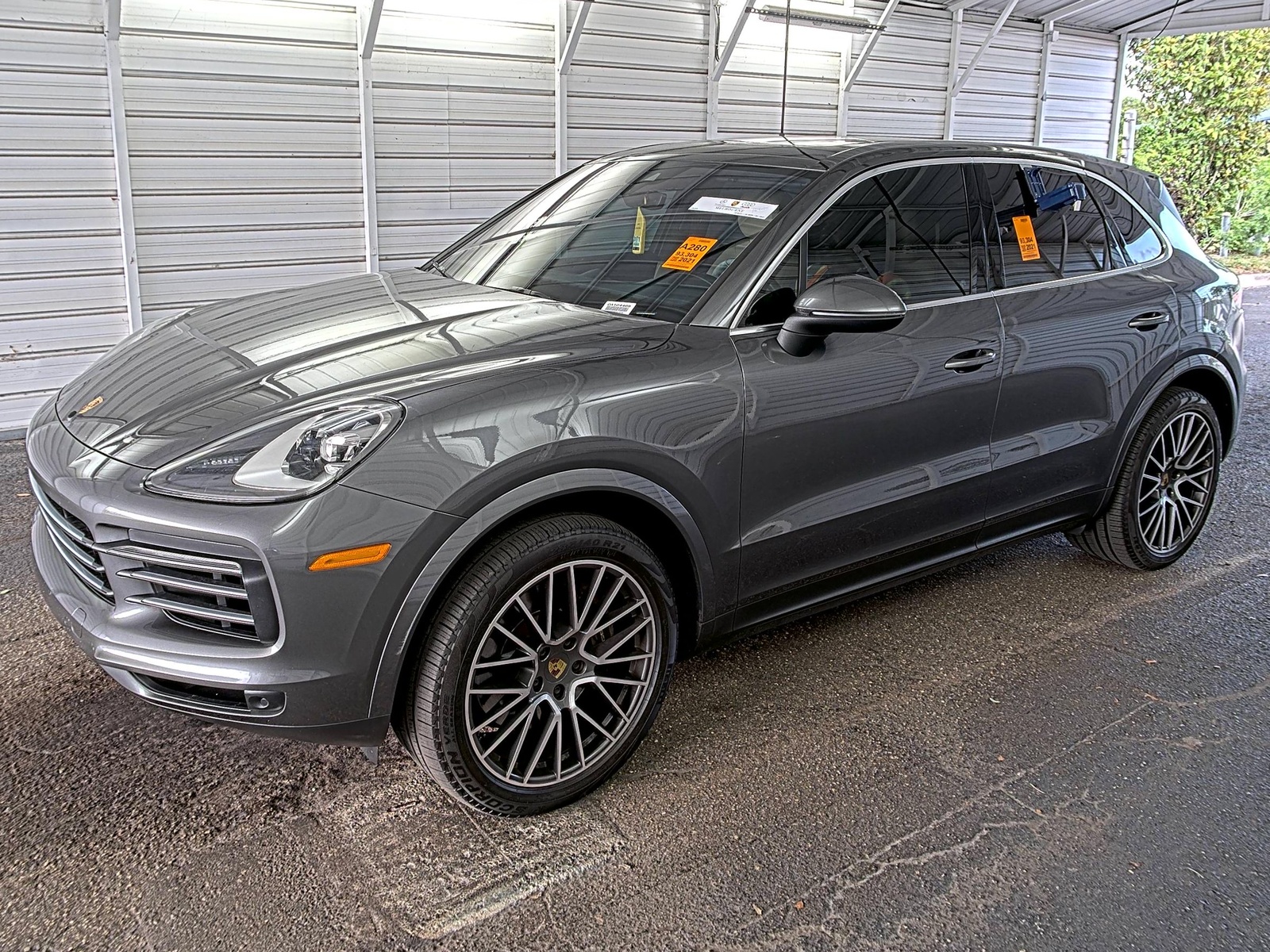 2021 Porsche cayenne   AWD