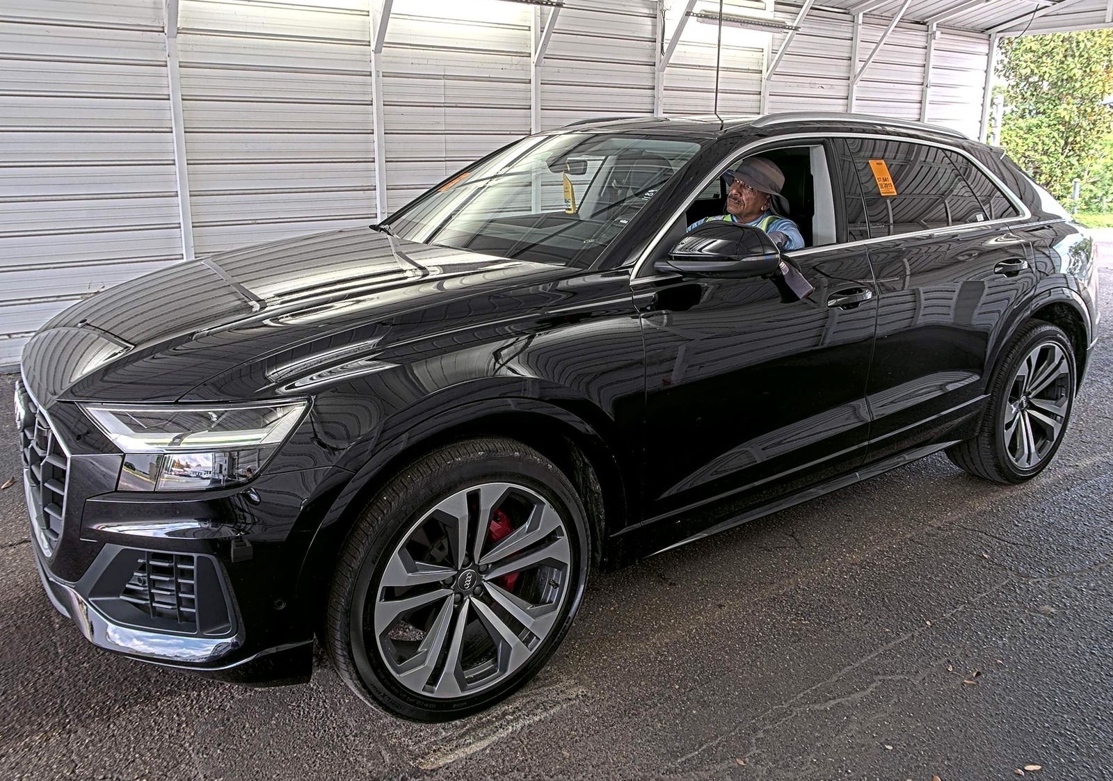 2019 Audi Q8  Premium Plus AWD