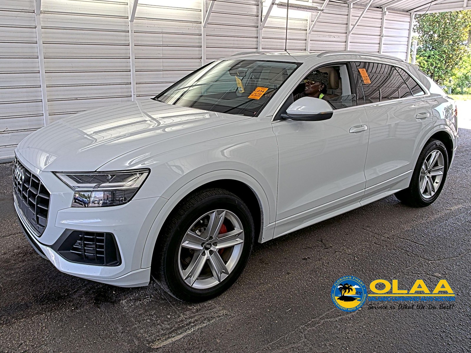 2019 Audi Q8  Premium AWD