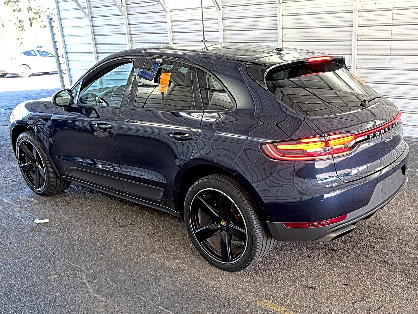 2020 Porsche macan   AWD