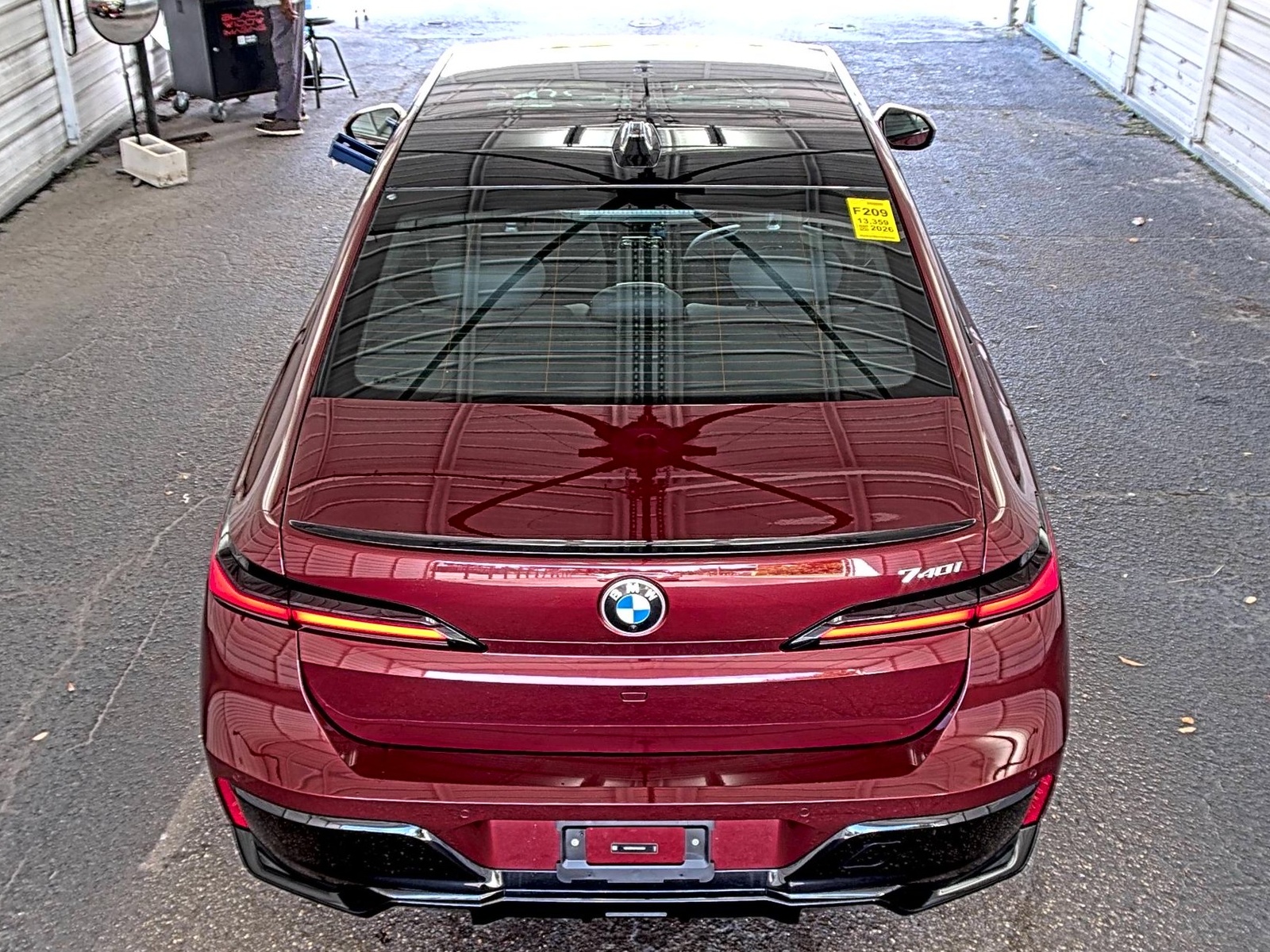 2026 BMW 7-Series  740i RWD