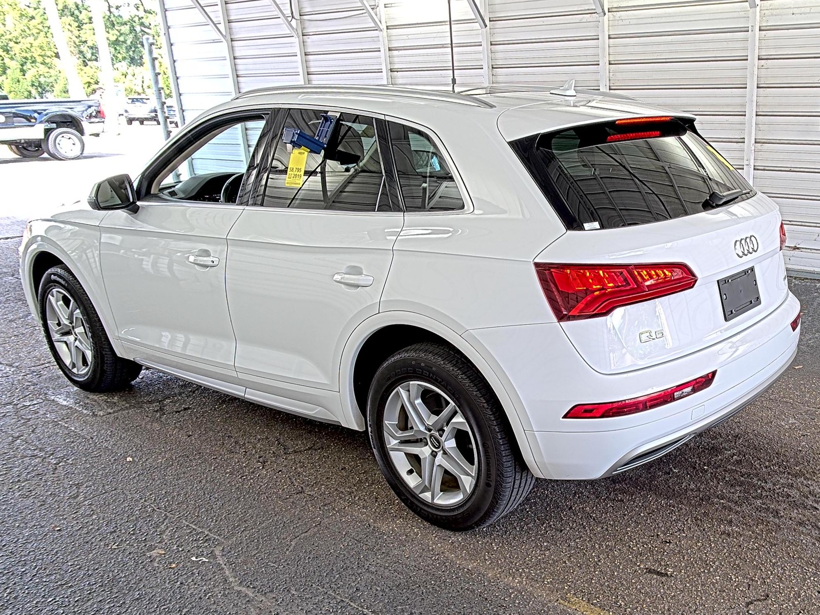 2019 Audi Q5  Premium AWD