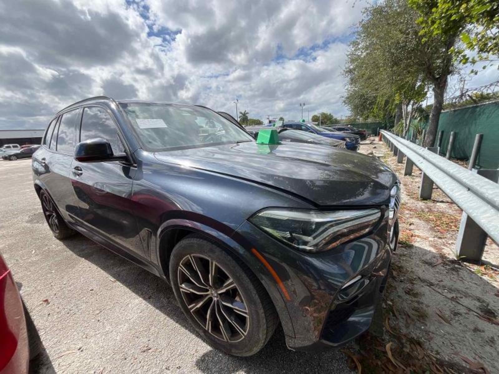 2020 BMW X5  XDrive40i AWD