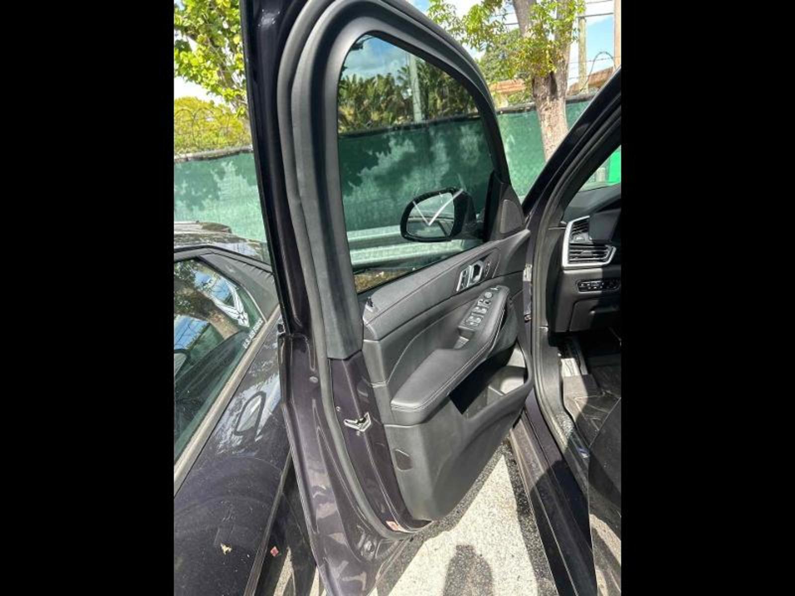 2020 BMW X5  XDrive40i AWD