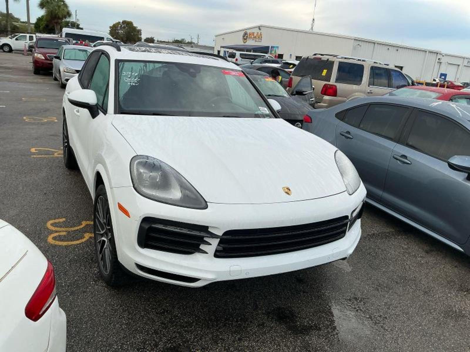 2019 Porsche cayenne   AWD