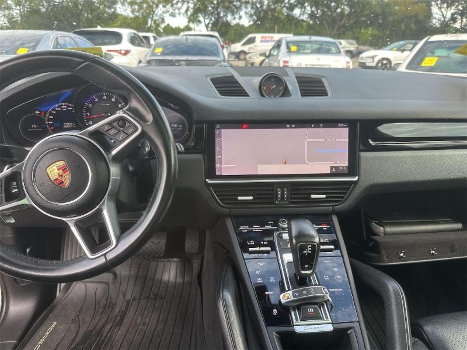 2019 Porsche cayenne   AWD