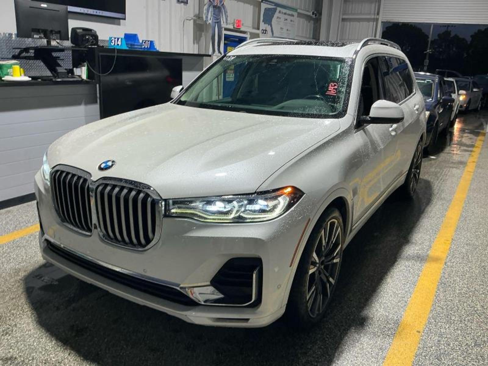 2020 BMW X7  XDrive40i AWD