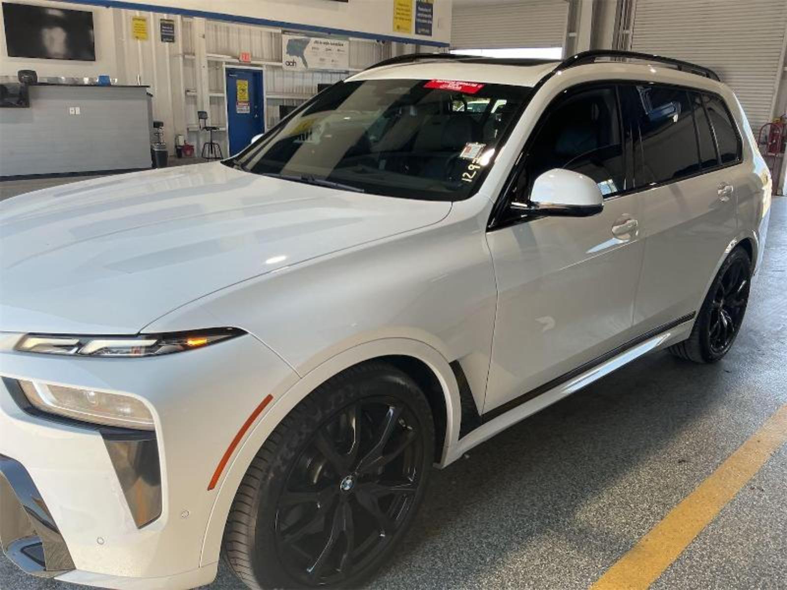 2023 BMW X7  XDrive40i AWD