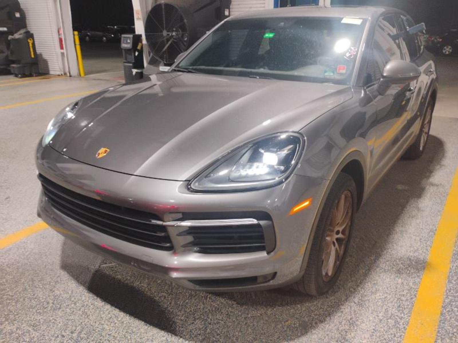 2022 Porsche cayenne  Not Specified AWD