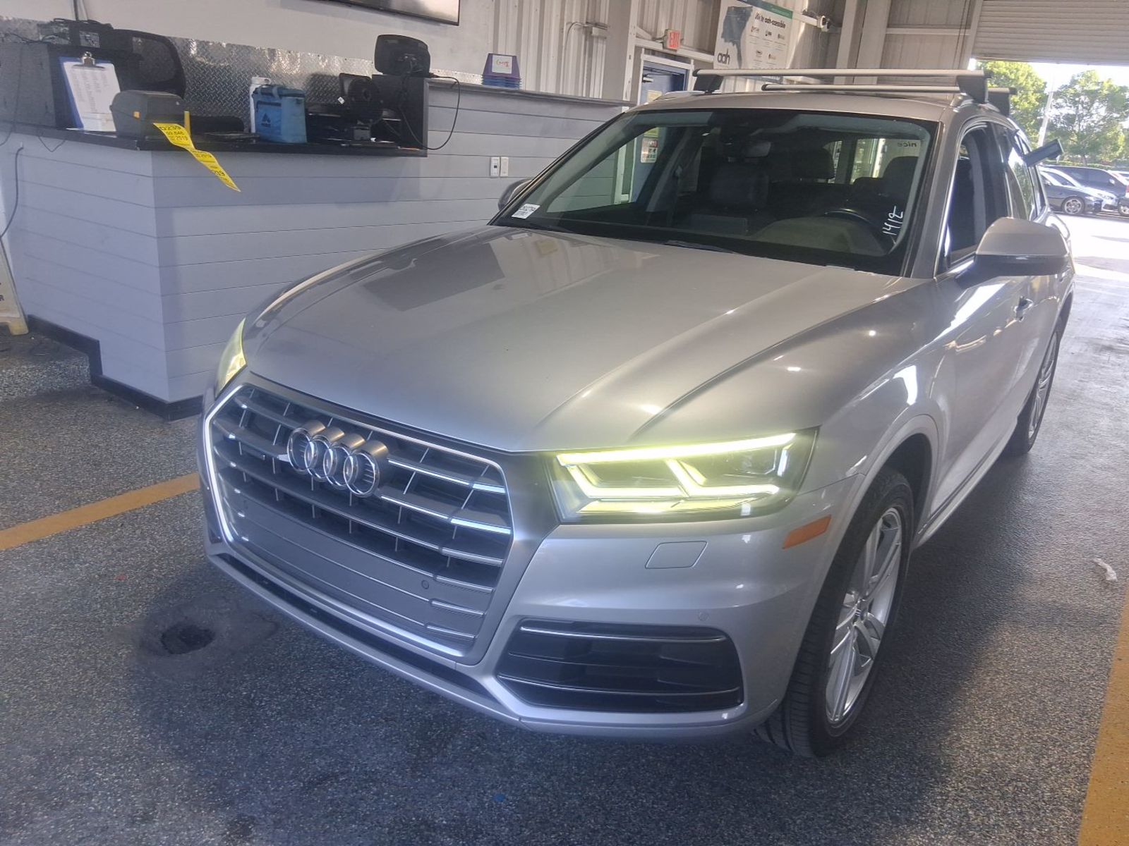 2019 Audi Q5  Premium Plus AWD