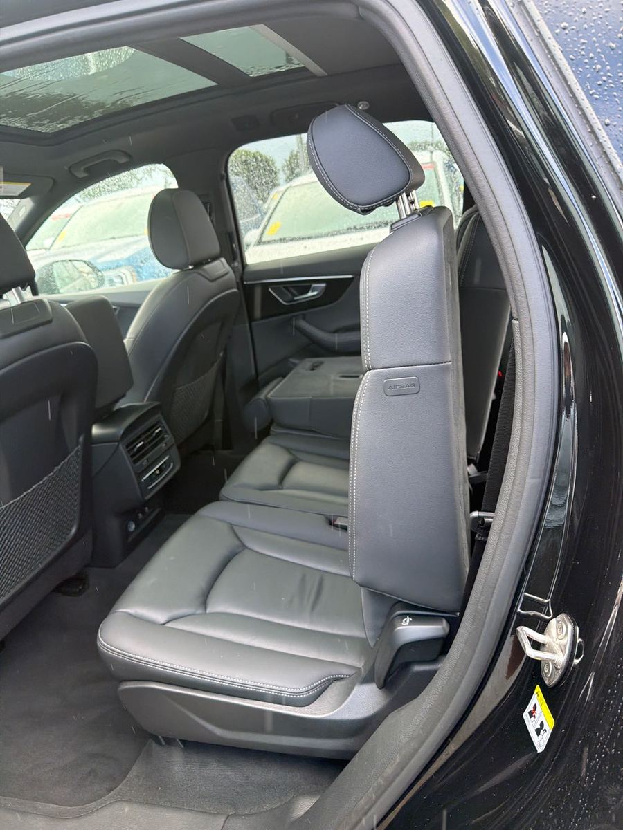 2025 Audi Q7   AWD