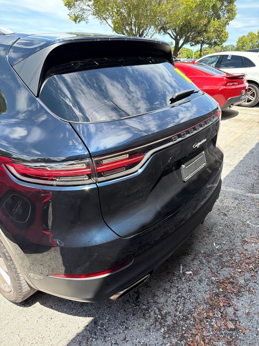 2019 Porsche cayenne   AWD