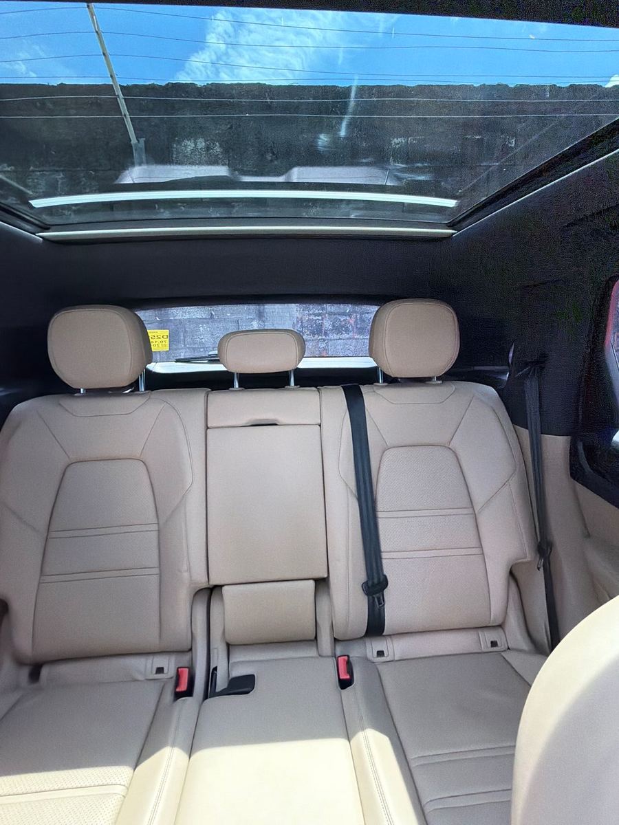 2019 Porsche cayenne   AWD