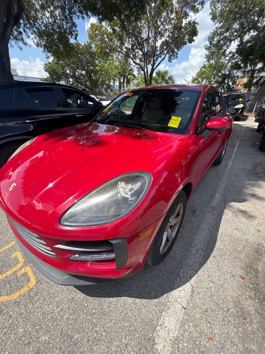 2020 Porsche macan   AWD