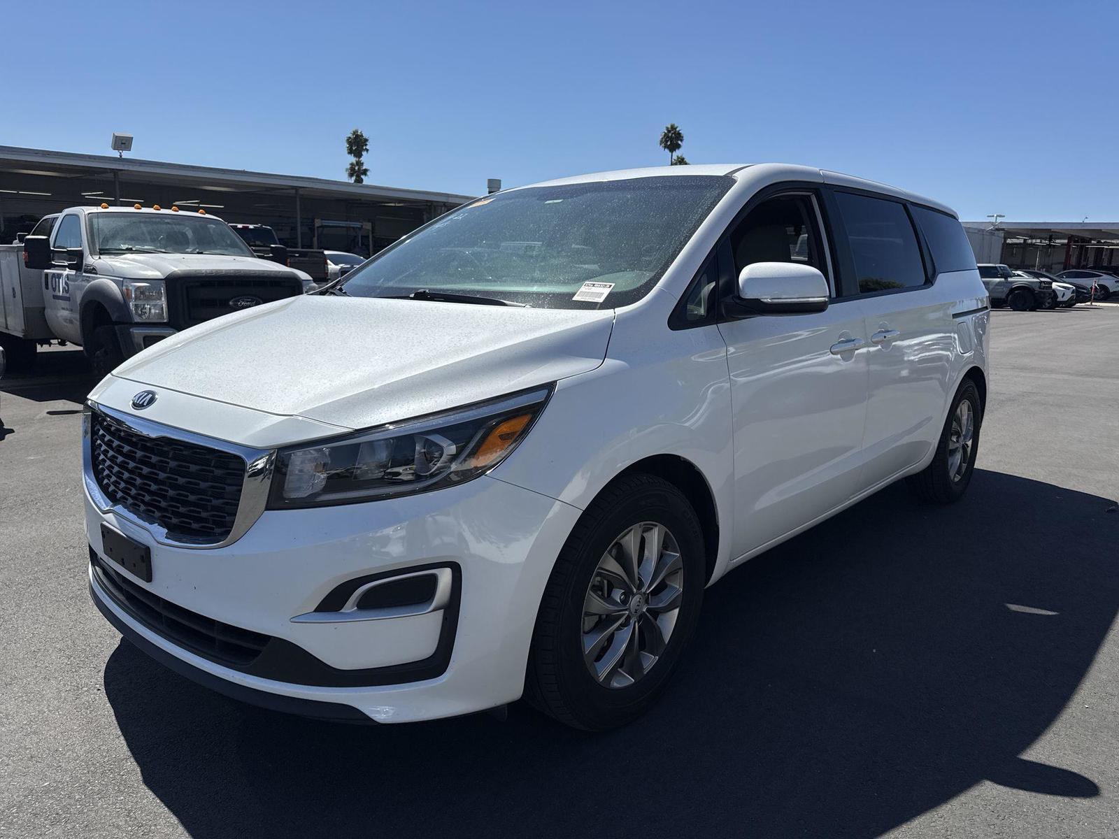 2019 Kia Sedona  LX FWD
