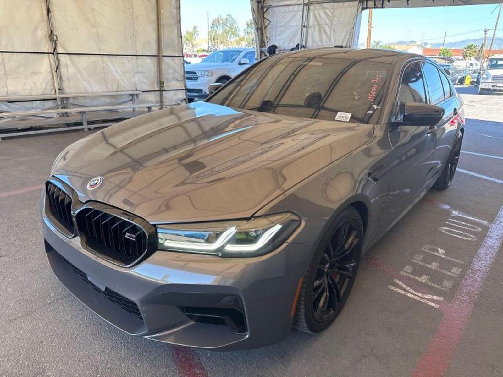 2023 BMW M5  SEDAN AWD