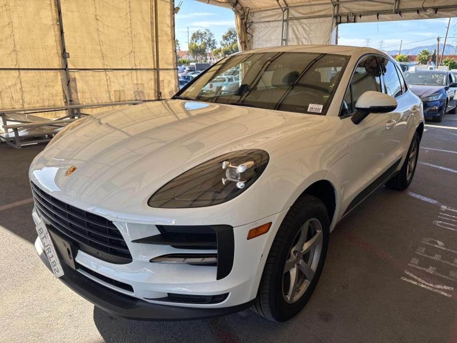 2020 Porsche macan   AWD