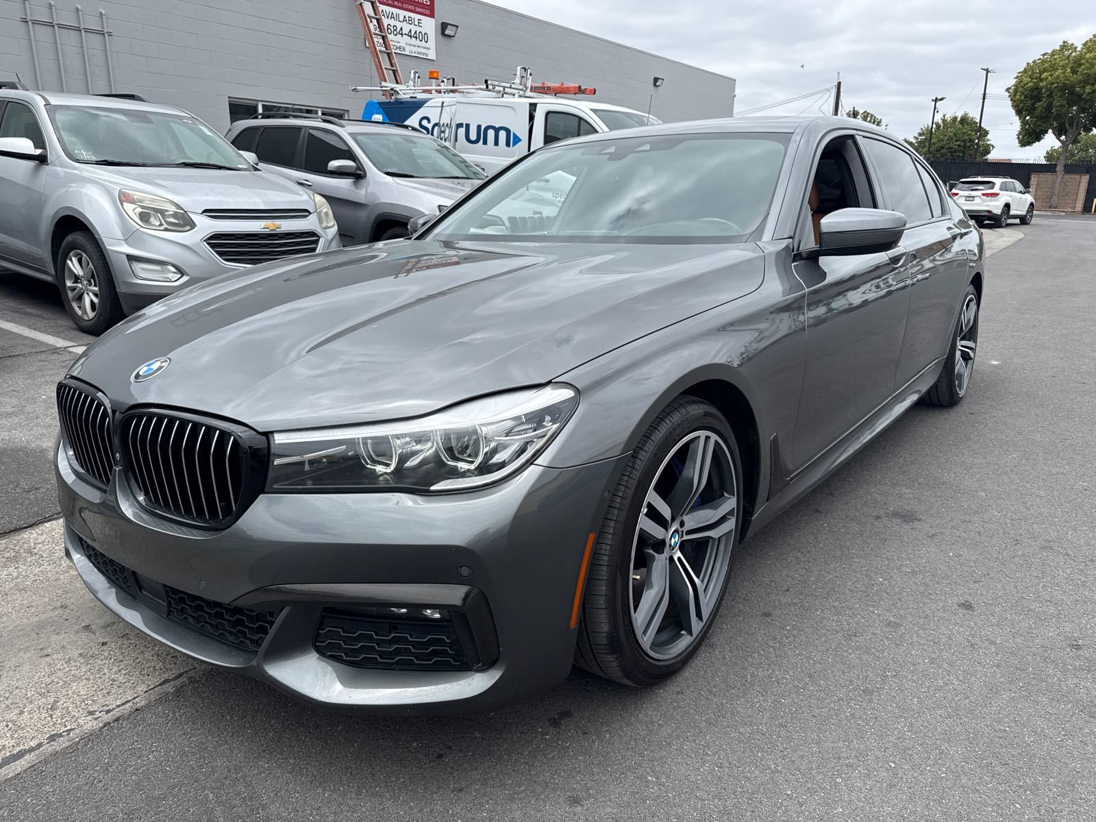 2019 BMW 7-Series  740i RWD