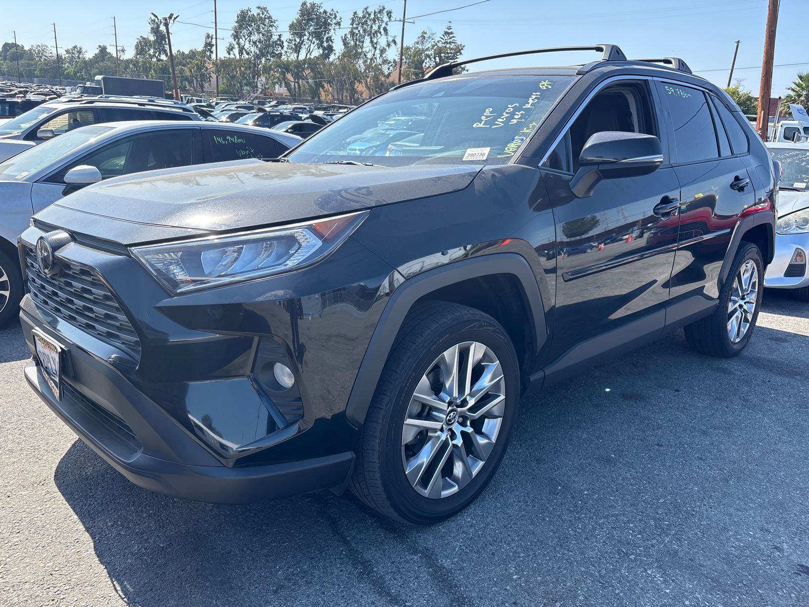 2020 Toyota RAV4  XLE Premium FWD