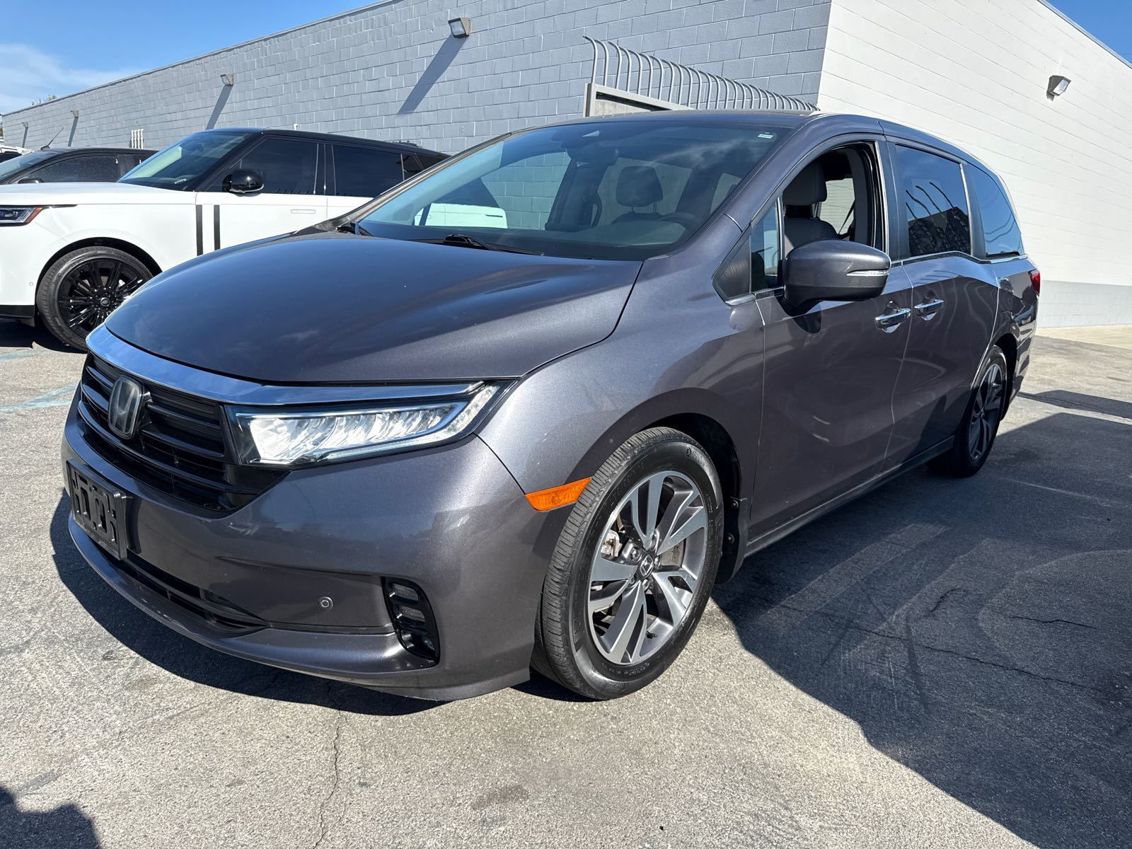 2023 Honda Odyssey  Touring FWD