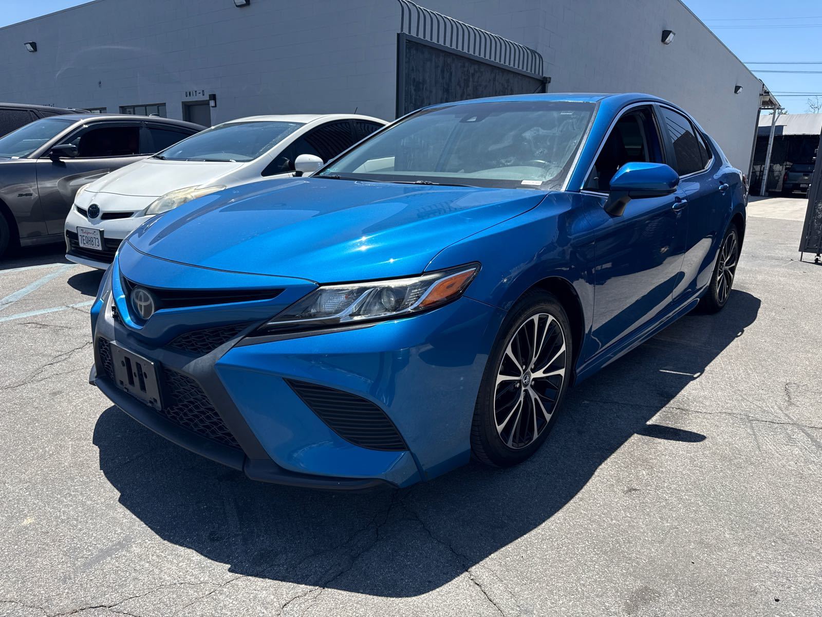 2020 Toyota Camry  SE FWD