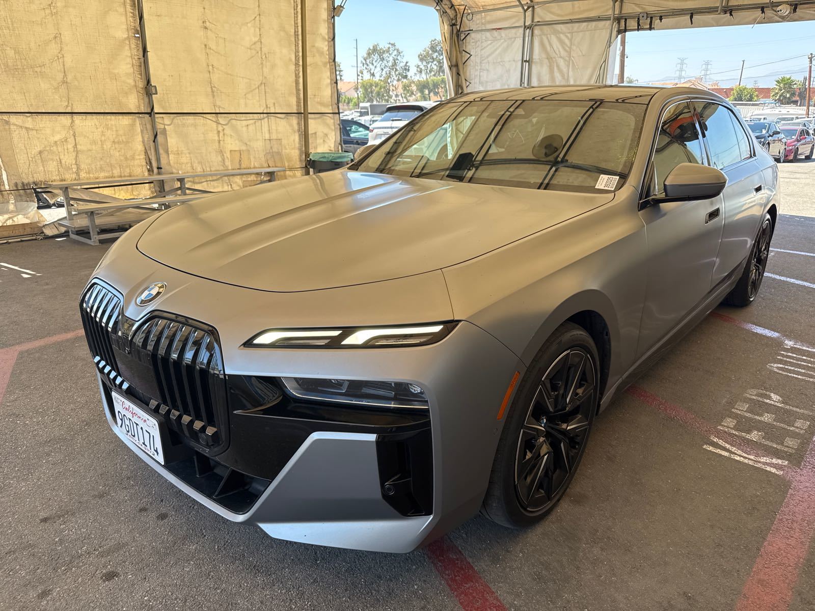 2023 BMW 7-Series  740i RWD