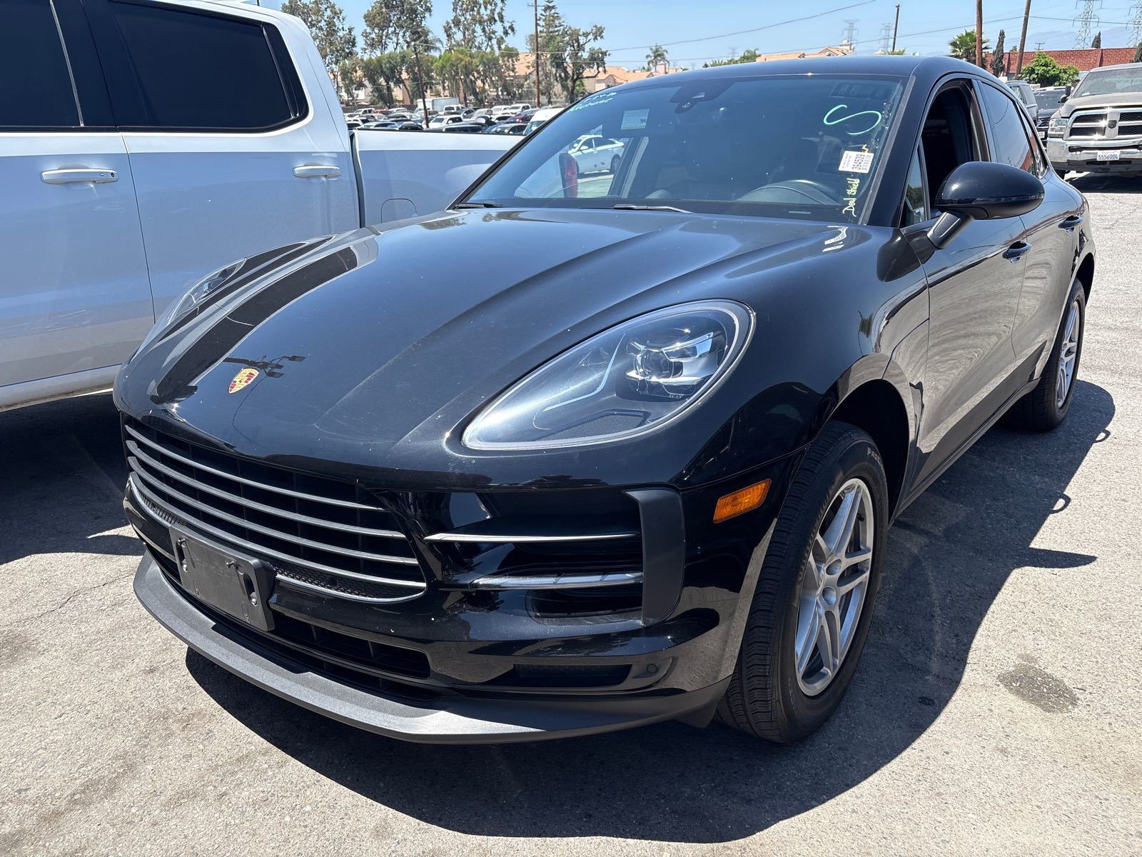 2020 Porsche macan   AWD