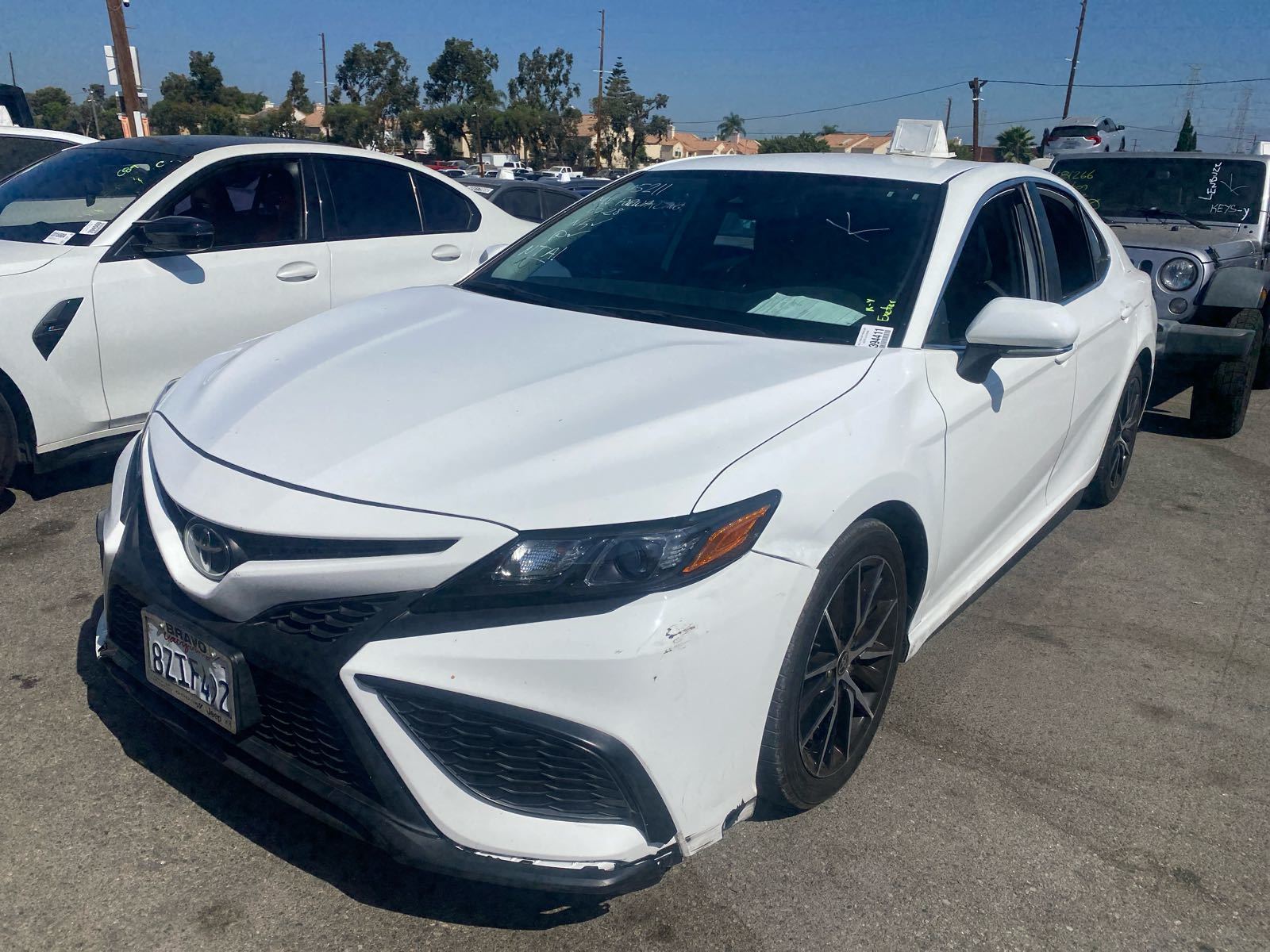 2022 Toyota Camry  SE FWD