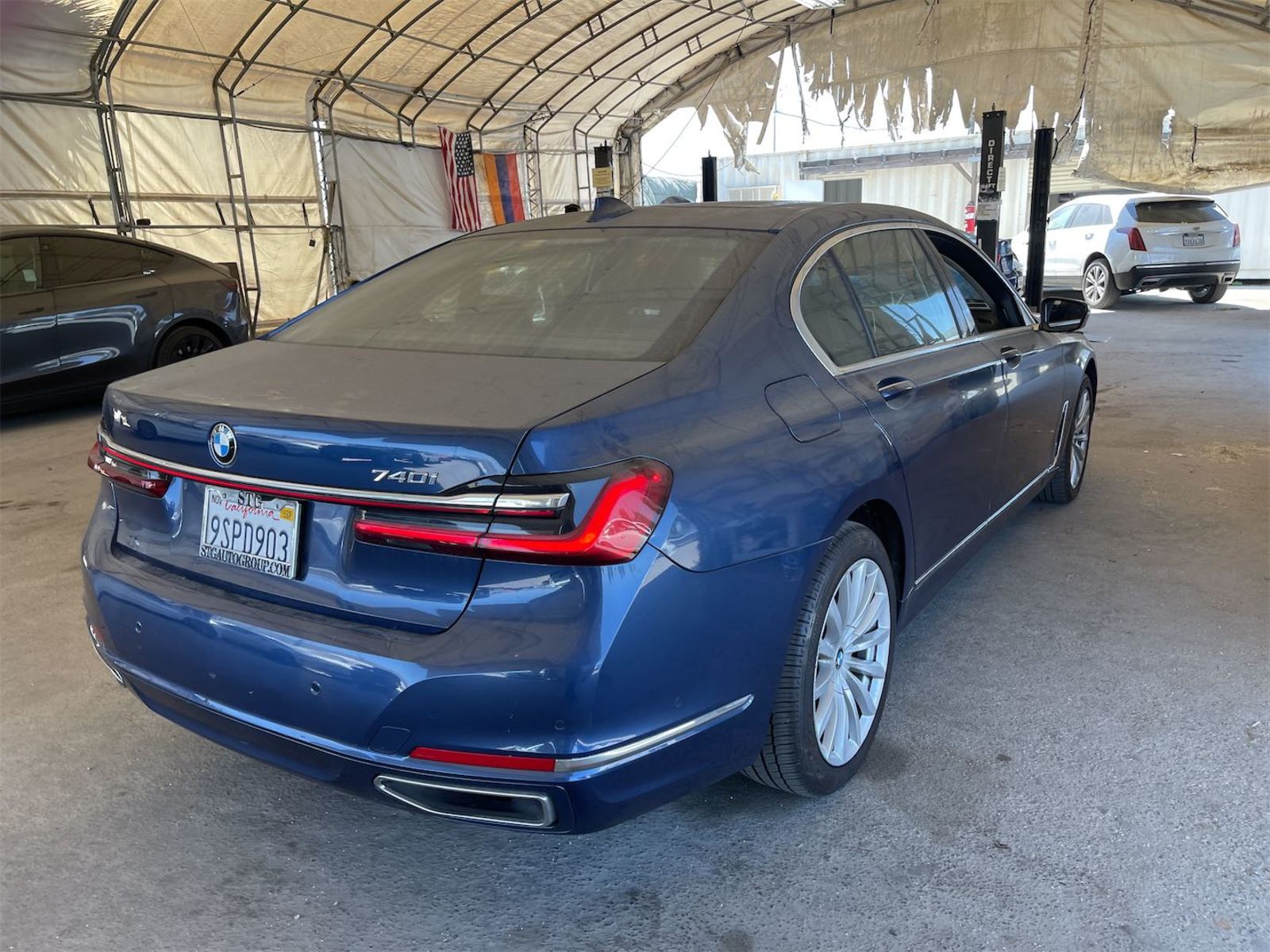 2022 BMW 7-Series  740i RWD