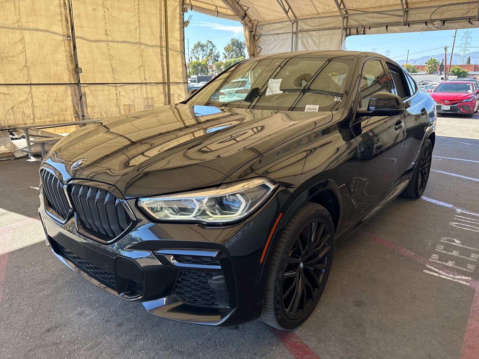 2023 BMW X6  XDrive40i AWD
