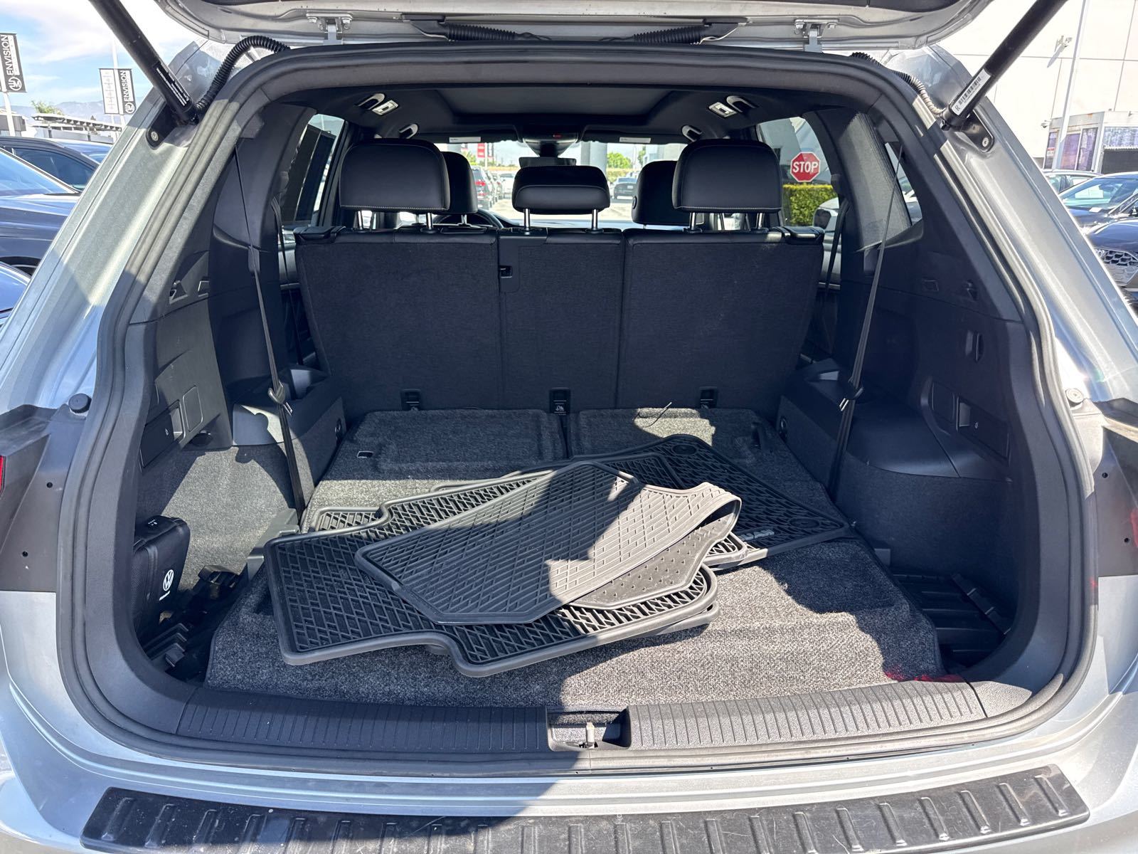 2023 Volkswagen Tiguan   FWD