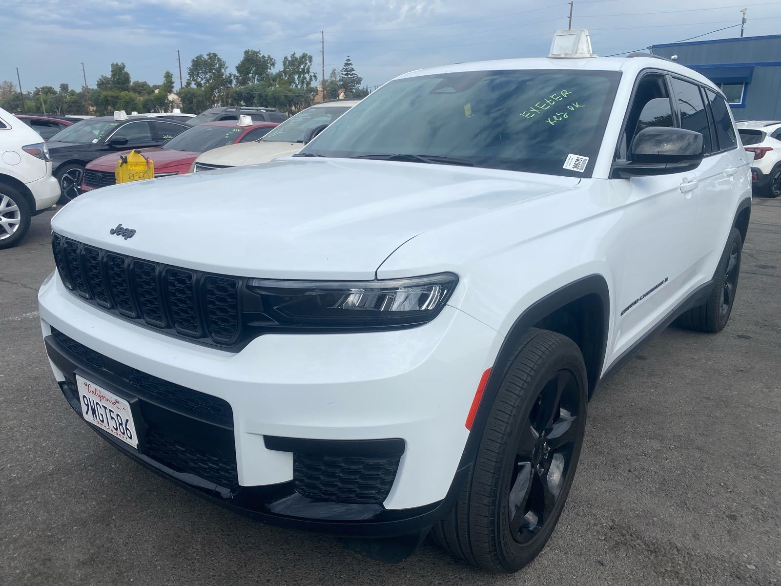 2023 Jeep Grand Cherokee   AWD
