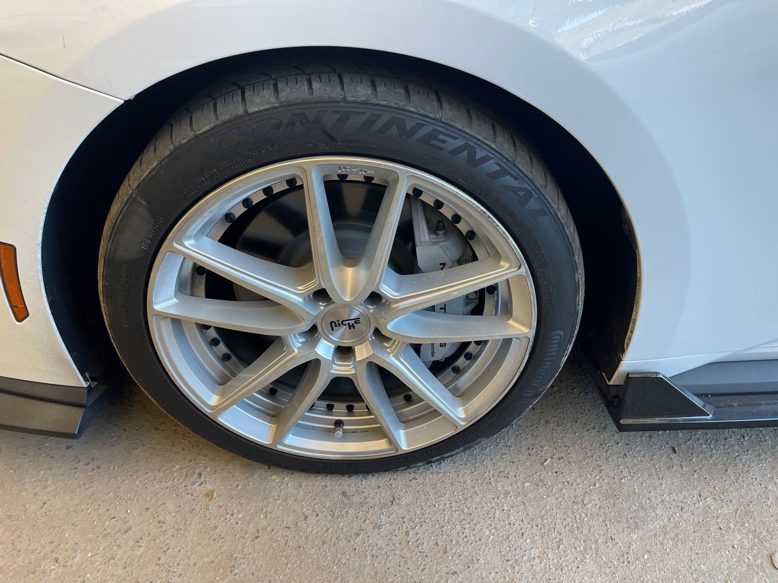 2025 Ford Mustang  GT FASTBACK RWD