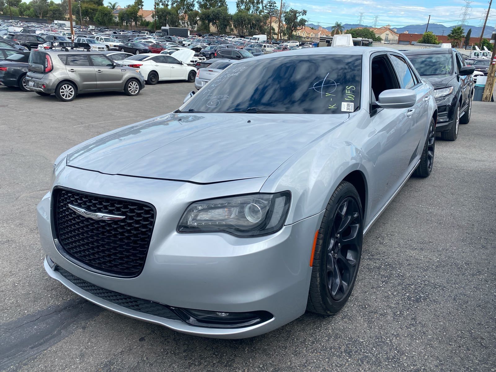 2020 Chrysler 300   RWD