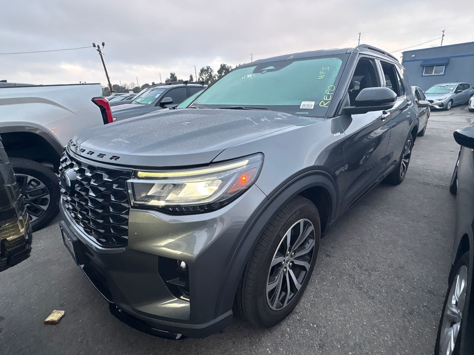2025 Ford Explorer  ST-Line RWD