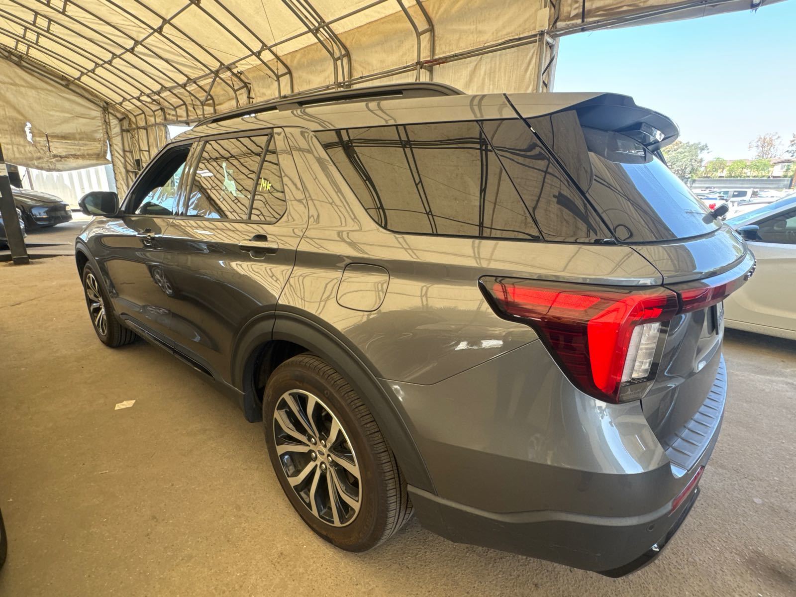 2025 Ford Explorer  ST-Line RWD