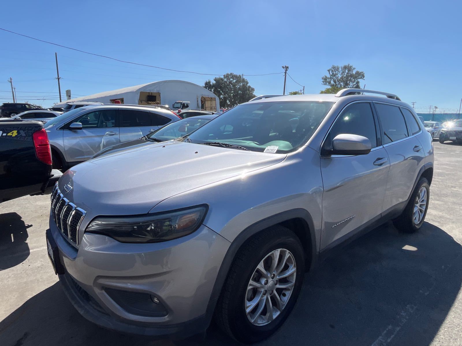 2019 Jeep Cherokee  Latitude FWD