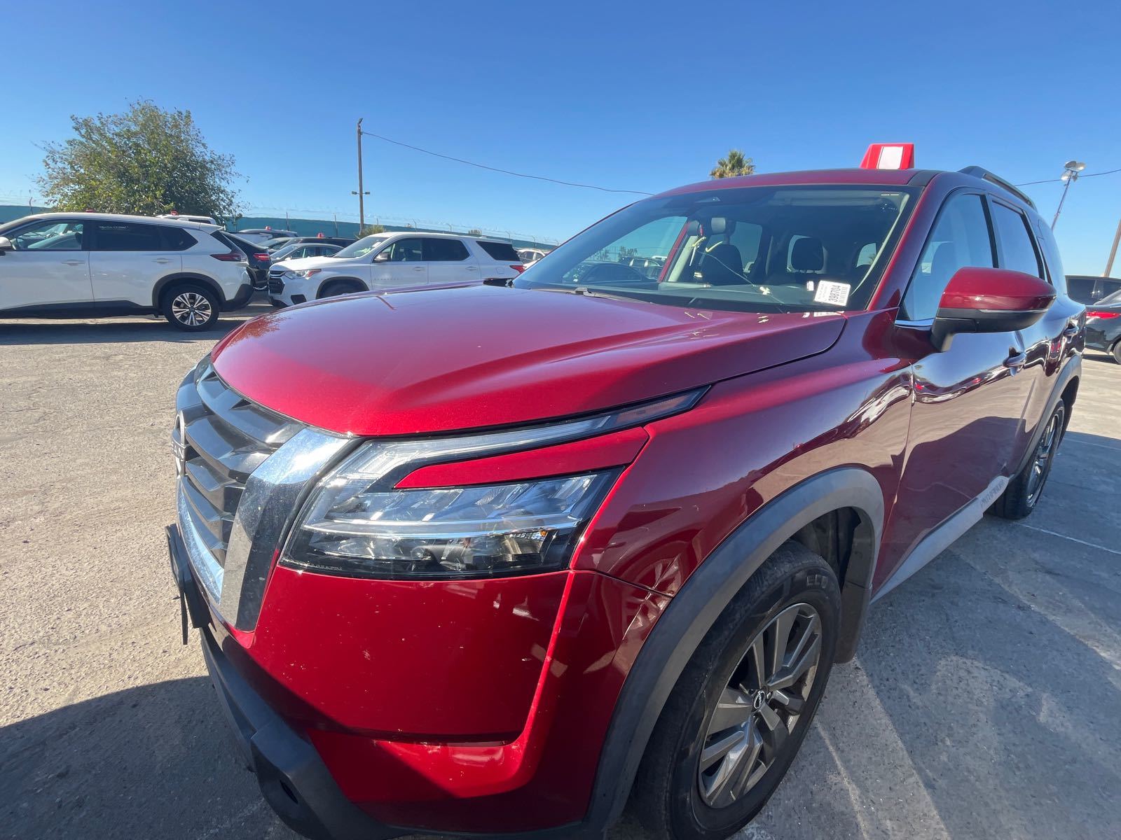 2022 Nissan Pathfinder SV FWD