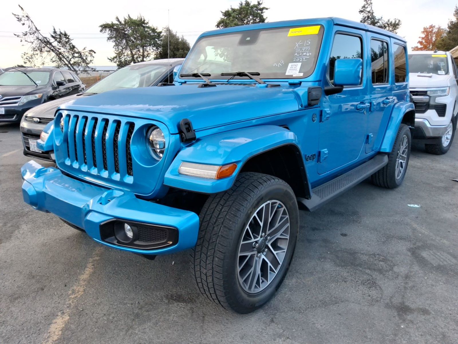 2022 Jeep Wrangler   AWD