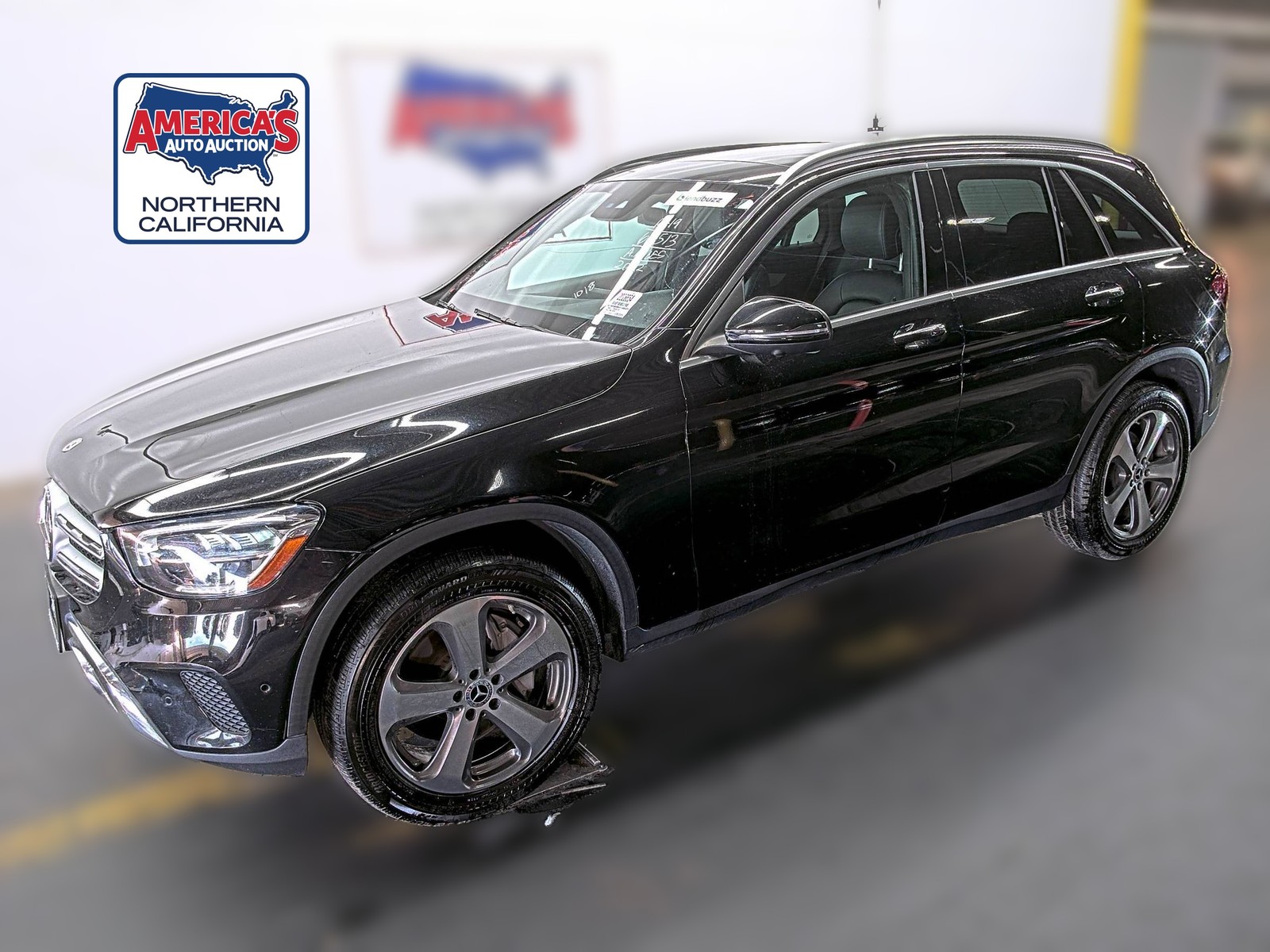 2022 Mercedes-Benz GLC   RWD