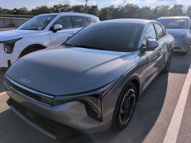 2025 Kia K4