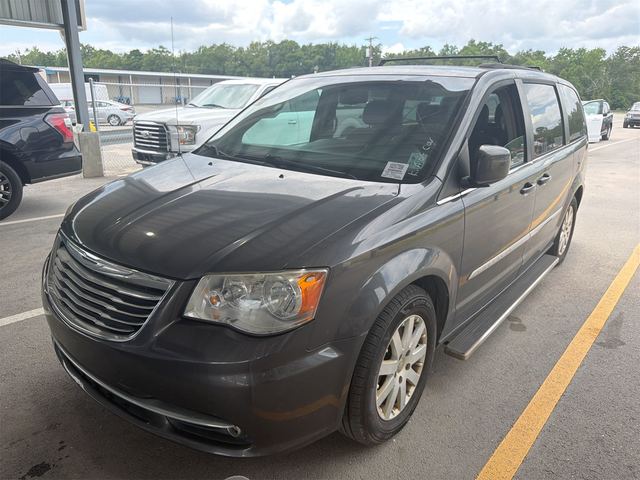 2016 Chrysler Town & Country