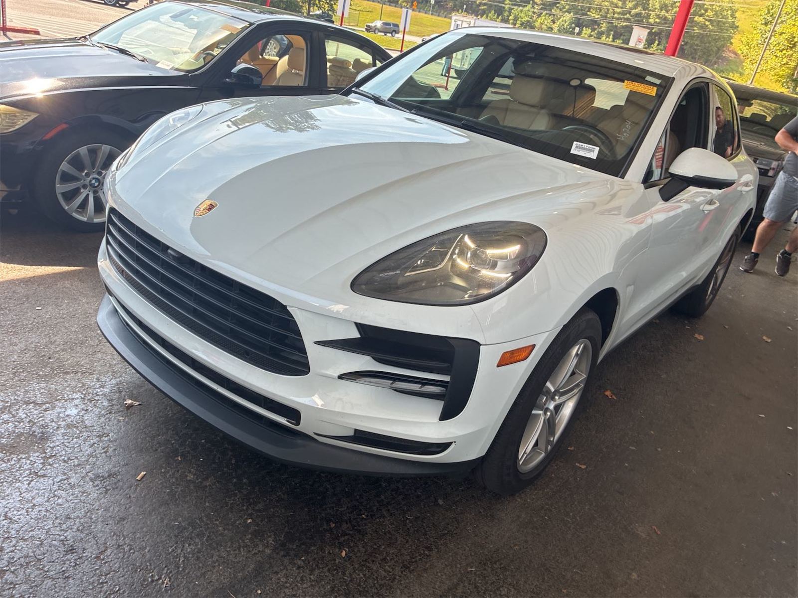 2019 Porsche macan  Base AWD