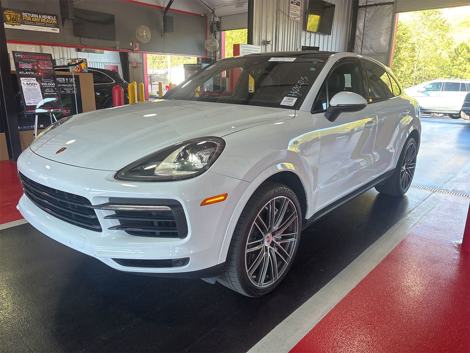 2022 Porsche cayenne   AWD