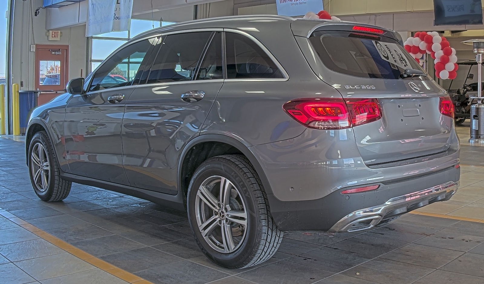 2021 Mercedes-Benz GLC   RWD