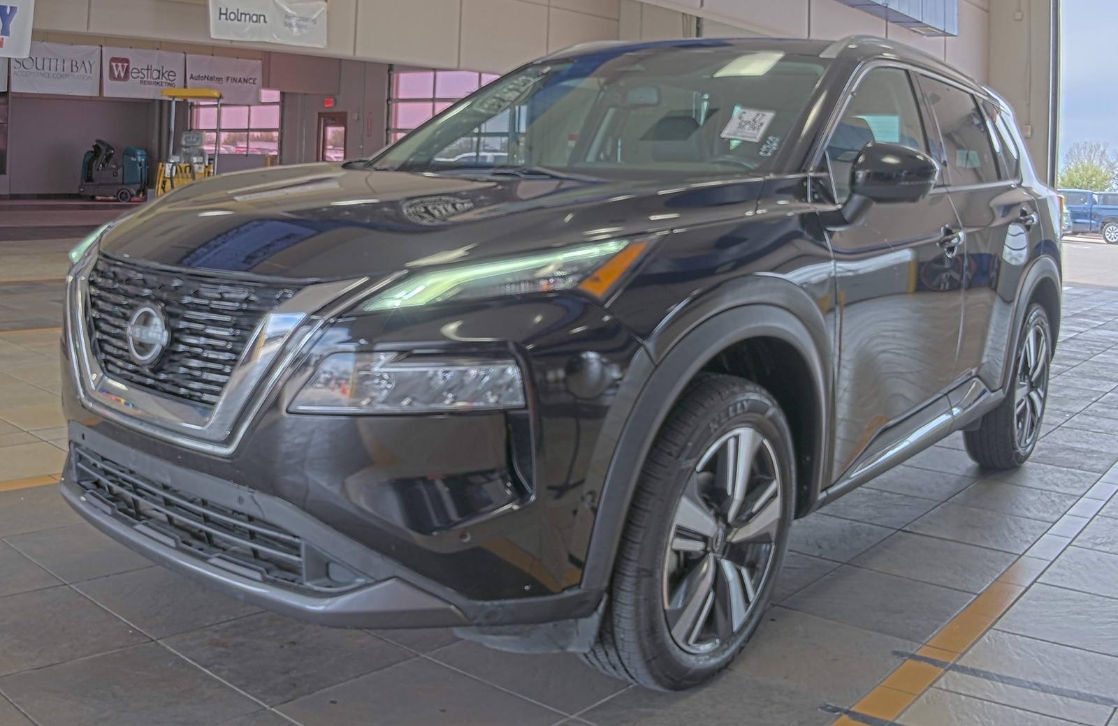2023 Nissan Rogue SL FWD