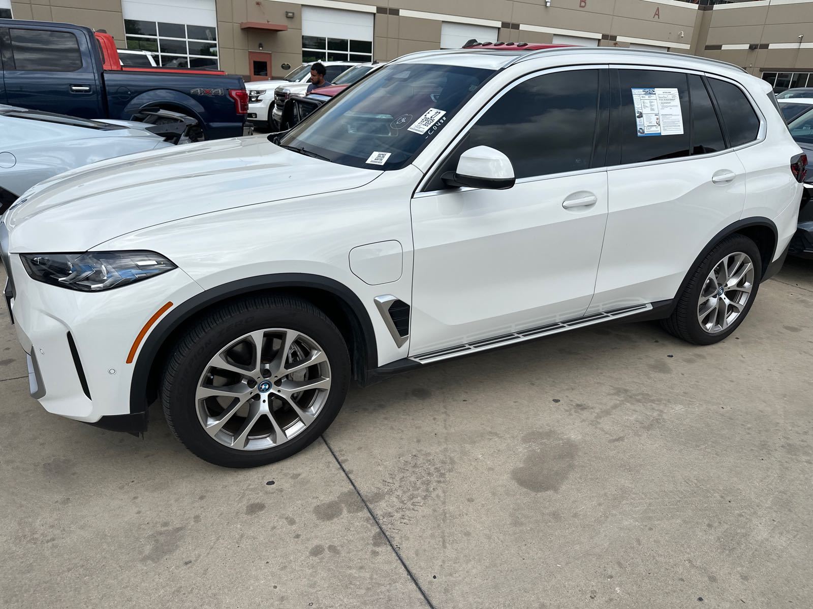 2025 BMW X5  xDrive50e AWD